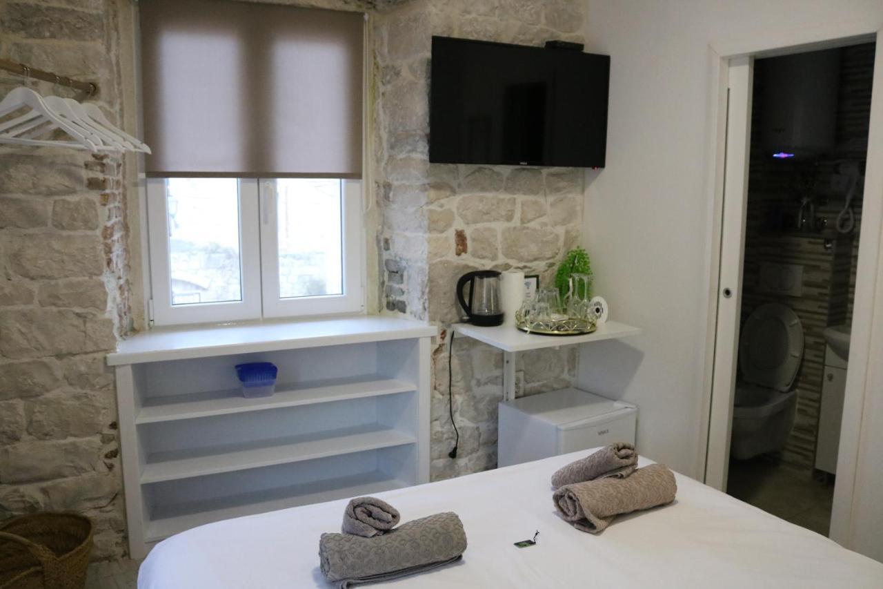 Studios Kadena Trogir - 18Th Century Stone House Dış mekan fotoğraf