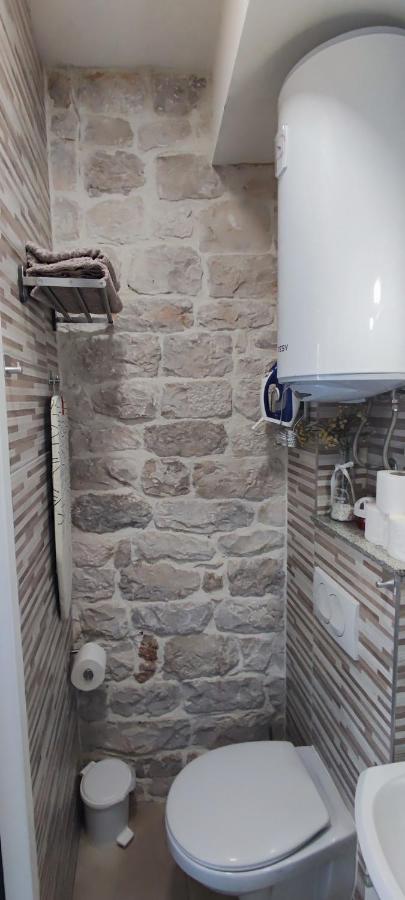 Studios Kadena Trogir - 18Th Century Stone House Dış mekan fotoğraf