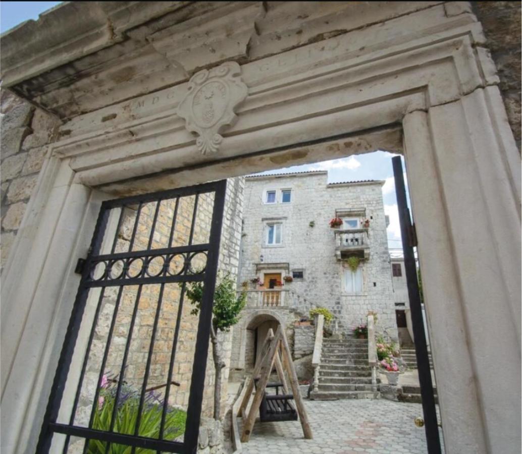 Studios Kadena Trogir - 18Th Century Stone House Dış mekan fotoğraf