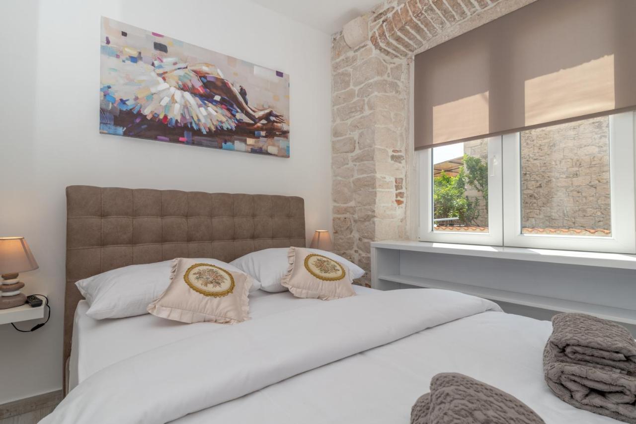 Studios Kadena Trogir - 18Th Century Stone House Dış mekan fotoğraf